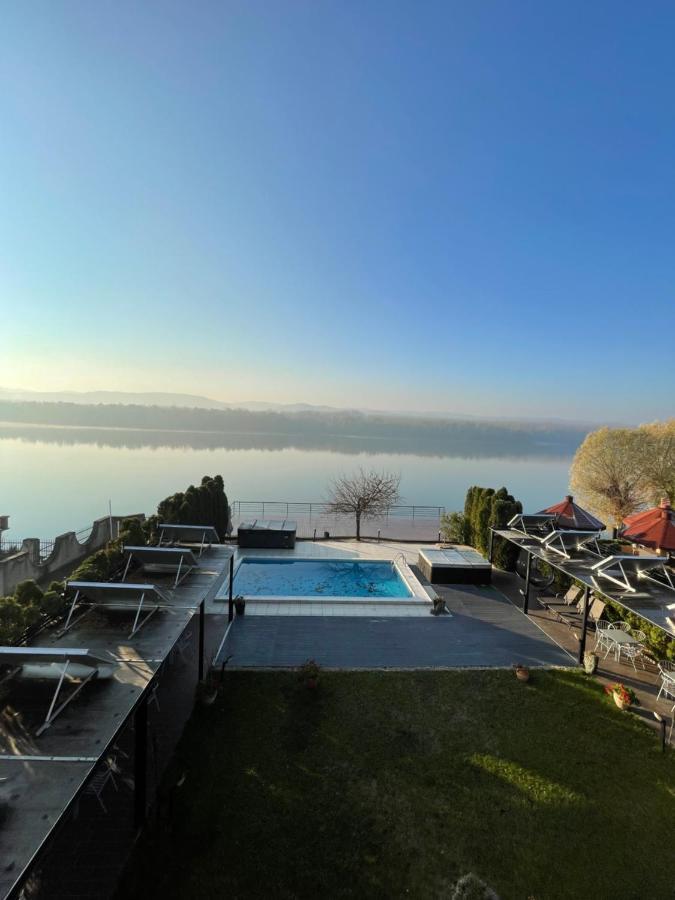 Guest House Panorama Aqualux With Free Parking Novi Sad Esterno foto